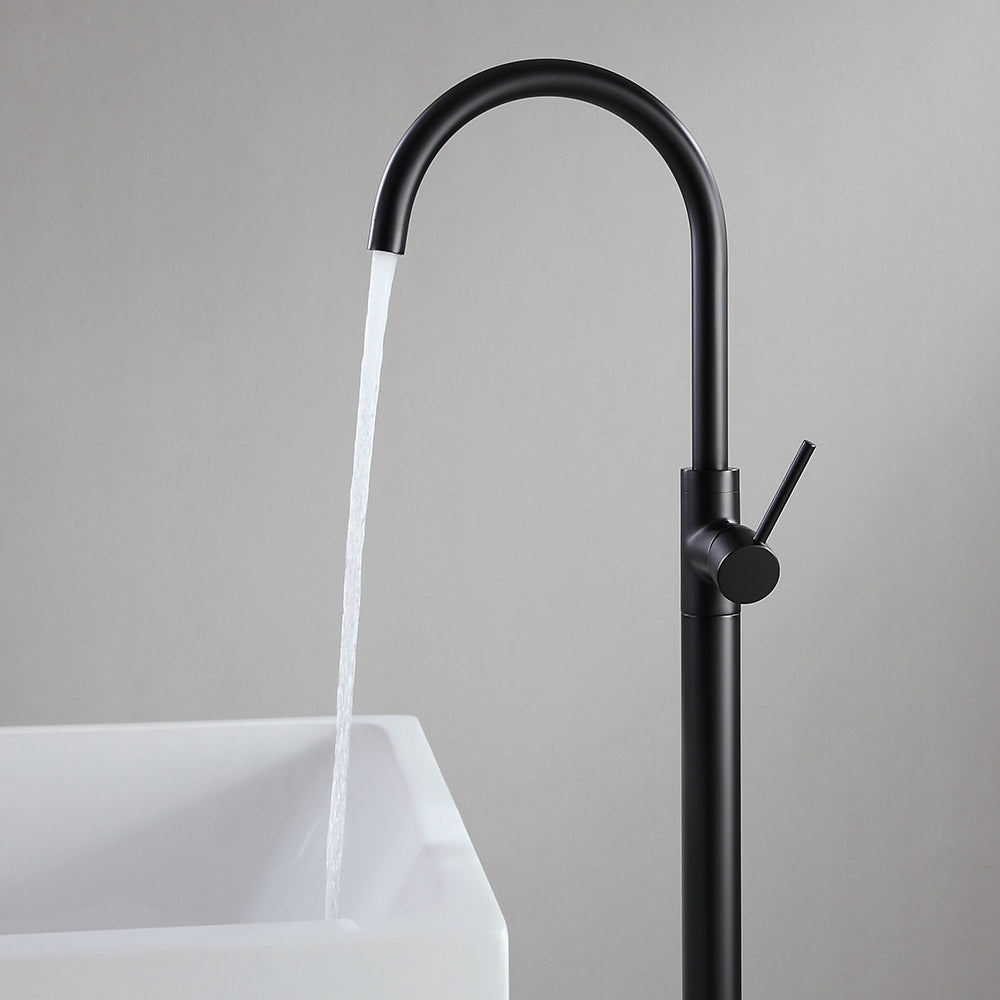 Brewst Modern Style Matte Black Single Handle Freestanding Tub Filler Faucet Solid Brass